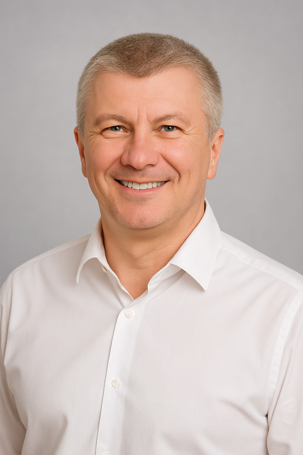 Dr. Radics Róbert